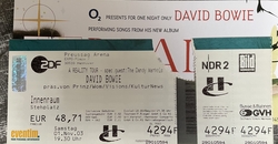 David Bowie / The Dandy Warhols on Nov 1, 2003 [536-small]