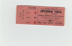 Jethro Tull / Carmen on Feb 23, 1975 [586-small]