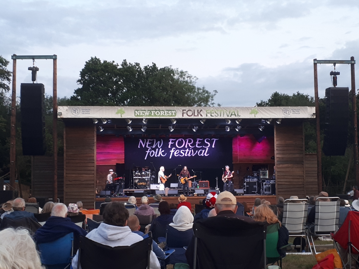 Sally Ironmonger Concert & Tour History Concert Archives