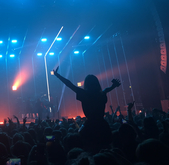 5 Seconds of Summer / Lovelytheband on Oct 27, 2018 [256-small]