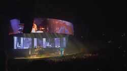 Harry Styles / Mabel on Apr 7, 2018 [432-small]