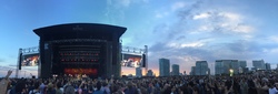 Van Morrison / Metronomy / Arcade Fire / HAIM on Jun 3, 2017 [667-small]