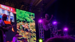Omar Apollo on Jul 25, 2019 [015-small]