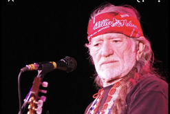 Willie Nelson on Mar 30, 2005 [726-small]