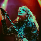 CHVRCHES / Donna Missal on Dec 6, 2021 [933-small]