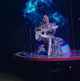 Katy Perry / Hailee Steinfeld / MNEK on Jun 21, 2018 [047-small]