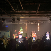 Yungblud on Sep 10, 2021 [499-small]