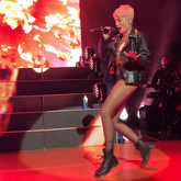Halsey / RAYE / ALMA on Sep 23, 2018 [621-small]