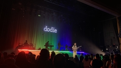 Dodie / Lizzy McAlpine on Feb 13, 2022 [718-small]