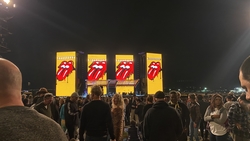 The Rolling Stones / Ghost Hounds on Nov 20, 2021 [055-small]