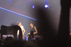 One Direction / 5 Seconds Of Summer on Sep 21, 2014 [065-small]