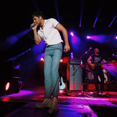Niall Horan / Julia Michaels on Apr 21, 2018 [459-small]