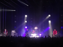 5 Seconds of Summer / Lovelytheband on Oct 30, 2018 [149-small]