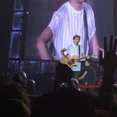 One Direction  / 5 Seconds Of Summer on Aug 17, 2014 [171-small]