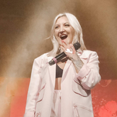 Julia Michaels  / Rhys Lewis on Sep 24, 2019 [827-small]