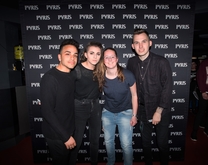 Pvris on Apr 11, 2016 [956-small]