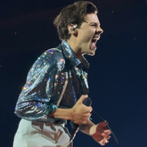 Harry Styles on Nov 24, 2021 [155-small]