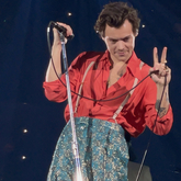 Harry Styles / Jenny Lewis on Sep 20, 2021 [170-small]