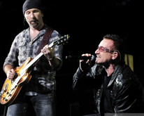 U2 / Elbow / The Hours on Aug 20, 2009 [283-small]