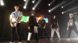 PRETTYMUCH / Gunnar Gehl on Nov 13, 2018 [323-small]