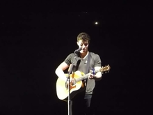 Shawn Mendes / James TW on May 2, 2016 [621-small]