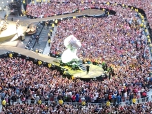 Olly Murs / Robbie Williams on Jun 21, 2013 [941-small]