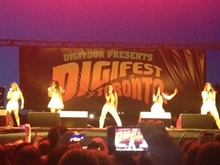 Digifest / Digitour Digifest Toronto / Fifth Harmony / Before You Exit on Jun 14, 2014 [057-small]
