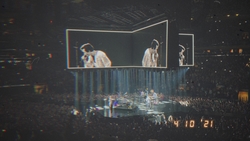 Harry Styles / Jenny Lewis on Oct 4, 2021 [121-small]