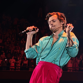 Harry Styles / Jenny Lewis on Oct 21, 2021 [323-small]