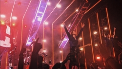 5 Seconds of Summer / The Aces on Sep 20, 2018 [474-small]