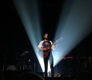 Niall Horan / Corey Harper on Nov 10, 2017 [501-small]