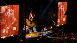 Green Day / Fall Out Boy / Weezer / The Interrupters on Jul 27, 2021 [585-small]