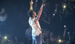 Shawn Mendes / Alessia Cara on Jul 28, 2019 [620-small]