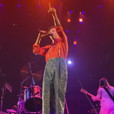 Harry Styles / Jenny Lewis on Sep 20, 2021 [902-small]