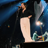 Harry Styles / Jenny Lewis on Oct 16, 2021 [044-small]