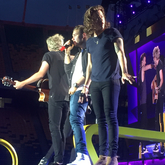 Icona Pop / One Direction  on Jul 21, 2015 [180-small]