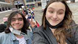 Billie Eilish / Dora Jar on Feb 12, 2022 [500-small]