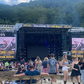 Luke Combs plays The Rock on Sep 4, 2021 [818-small]