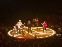 U2 on Oct 30, 2015 [826-small]