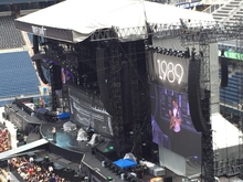 Taylor Swift / Shawn Mendes / Vance Joy on Aug 8, 2015 [012-small]