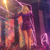 Taylor Swift / Dua Lipa / Becky G / SZA on Jul 10, 2019 [033-small]
