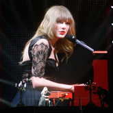 Taylor Swift / Ed Sheeran / Brett Eldredge on Apr 18, 2013 [374-small]