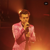 Harry Styles / MUNA on Oct 11, 2017 [399-small]