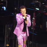 Harry Styles / MUNA on Oct 11, 2017 [400-small]