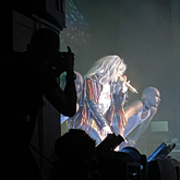 Kesha / Betty Who on Aug 26, 2021 [488-small]