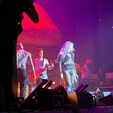 Kesha / Betty Who on Aug 26, 2021 [489-small]