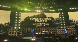 Twenty One Pilots / Bear Hands on Jun 25, 2019 [720-small]