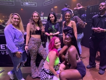 PRETTYMUCH on Jul 13, 2019 [212-small]