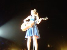 Taylor Swift / Martin & James on Mar 30, 2011 [273-small]
