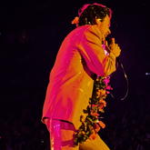 Harry Styles / Jenny Lewis on Sep 29, 2021 [290-small]